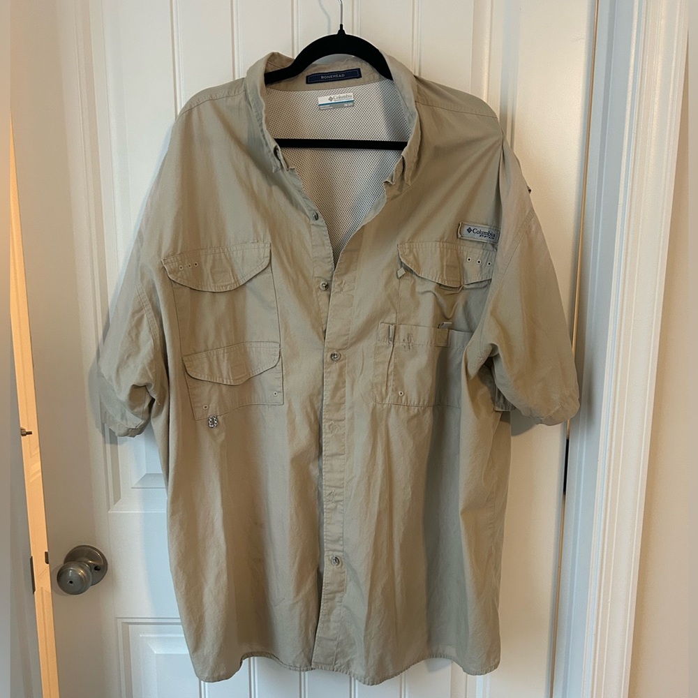 NWT - 2XL PFG Columbia Khaki Outdoor Shirt